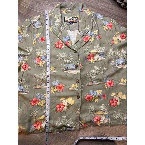 Havana Jacks Cafe Green Tropical Floral Short Sleeved Button Up Top - Picture 9 of 10